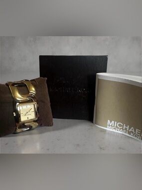 Michael Kors Tortoise Acetate Women's Watch Complete w/ Box & Card
